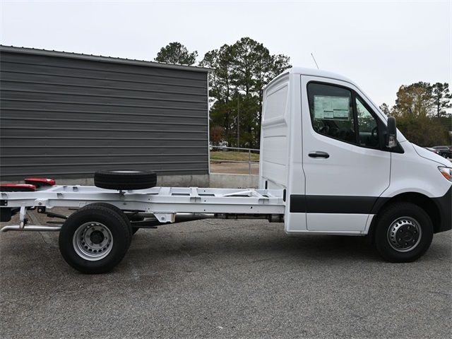 2023 Mercedes-Benz Sprinter Chassis