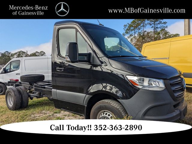 2023 Mercedes-Benz Sprinter Chassis