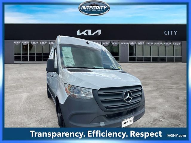 2023 Mercedes-Benz Sprinter Cargo