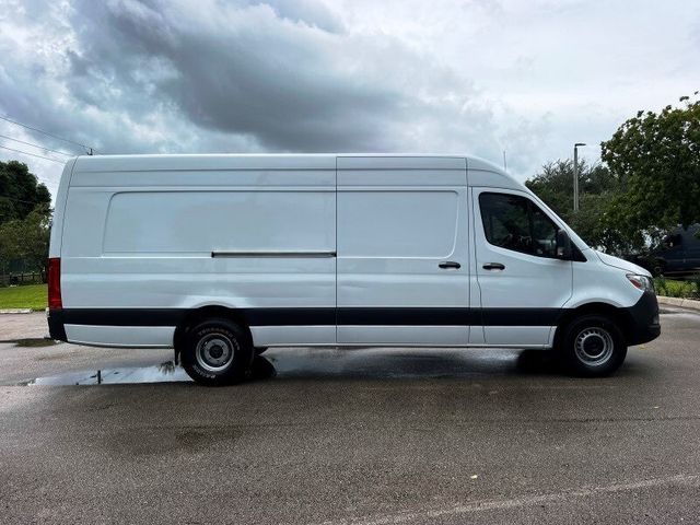 2023 Mercedes-Benz Sprinter Cargo