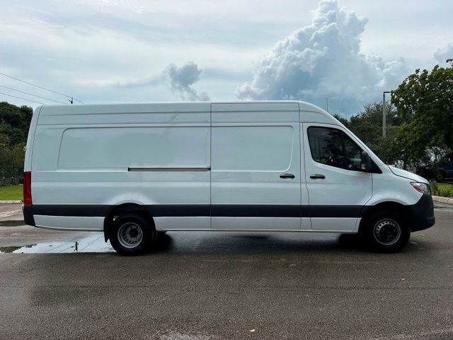 2023 Mercedes-Benz Sprinter Cargo