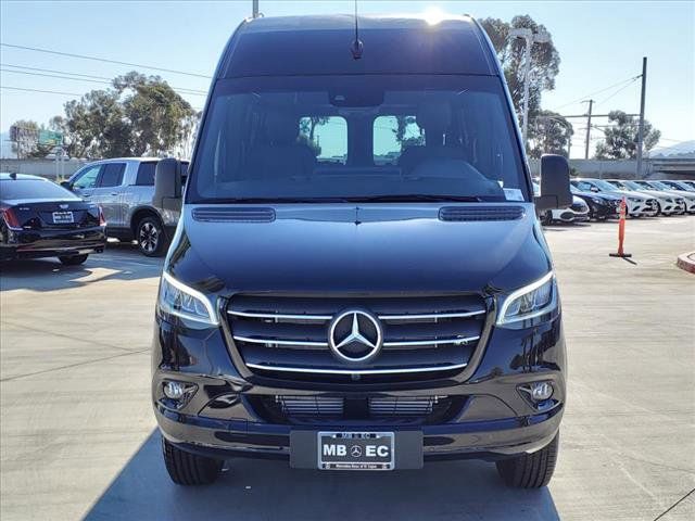 2023 Mercedes-Benz Sprinter Base