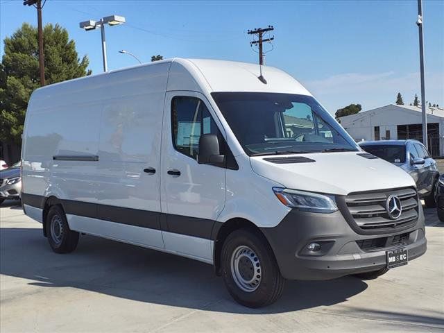 2023 Mercedes-Benz Sprinter Base