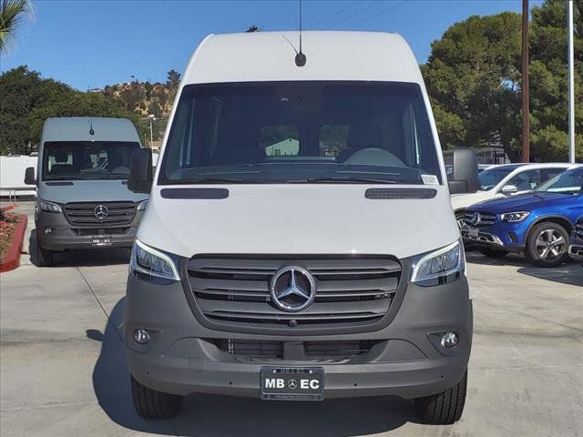 2023 Mercedes-Benz Sprinter Base