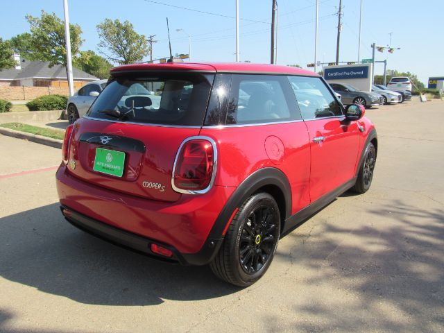 2023 MINI Hardtop 2 Door Cooper SE Signature