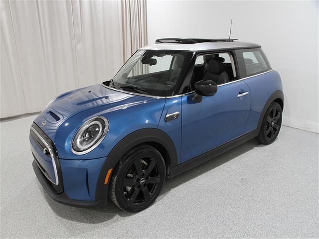 2023 MINI Cooper Hardtop SE