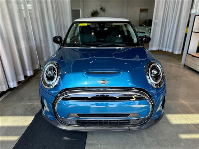 2023 MINI Cooper Hardtop SE