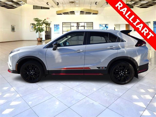 2023 Mitsubishi Eclipse Cross LE