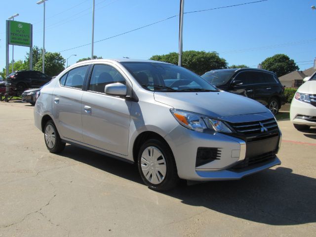 2023 Mitsubishi Mirage G4 ES
