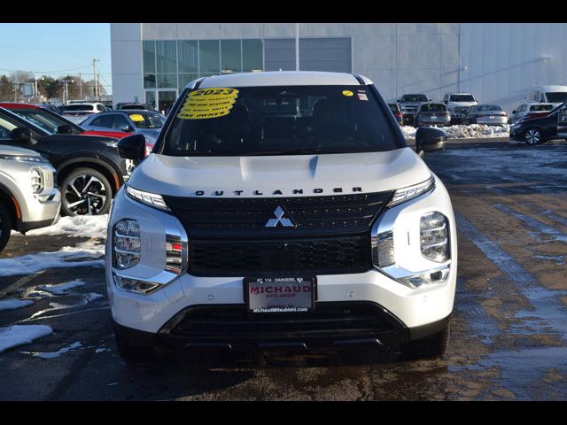 2023 Mitsubishi Outlander SE Black Edition