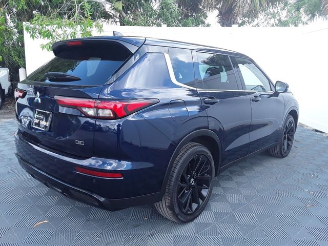 2023 Mitsubishi Outlander 