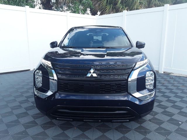 2023 Mitsubishi Outlander 