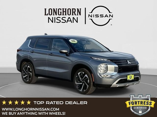 2023 Mitsubishi Outlander SE