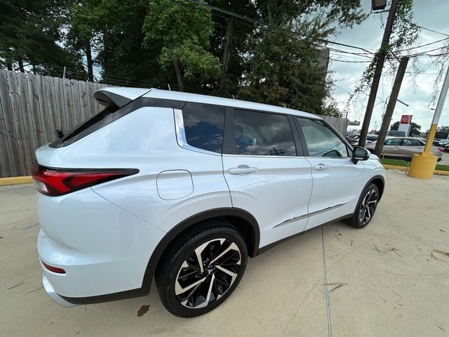 2023 Mitsubishi Outlander 