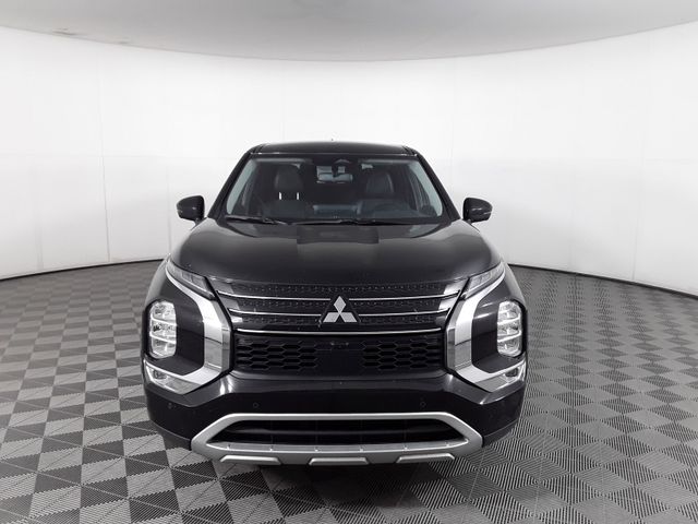 2023 Mitsubishi Outlander 