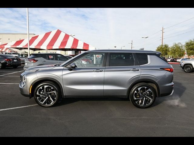 2023 Mitsubishi Outlander SE Special Edition