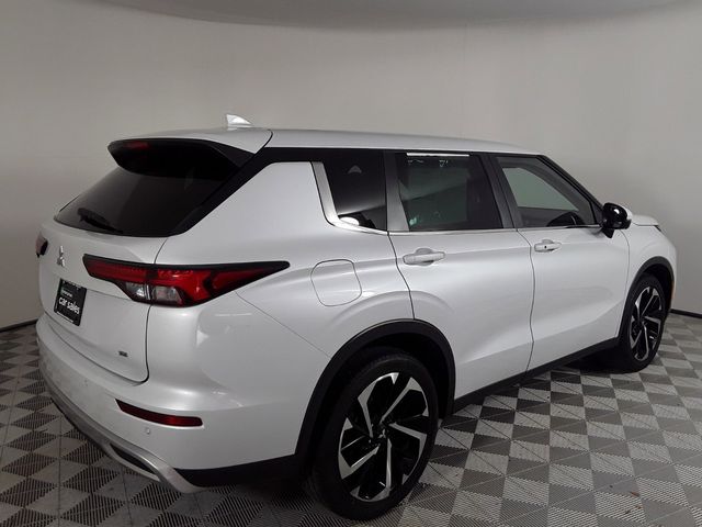 2023 Mitsubishi Outlander 