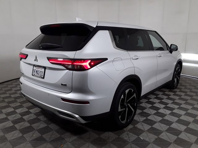 2023 Mitsubishi Outlander 