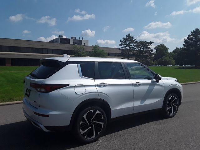 2023 Mitsubishi Outlander 