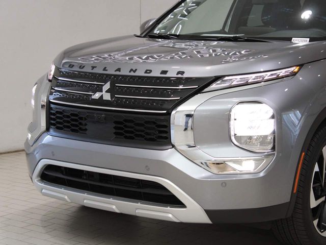 2023 Mitsubishi Outlander 