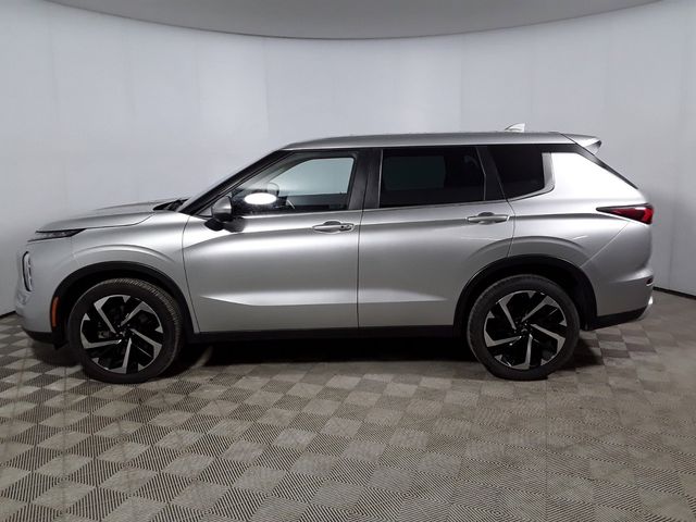 2023 Mitsubishi Outlander 