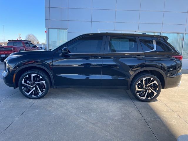 2023 Mitsubishi Outlander 