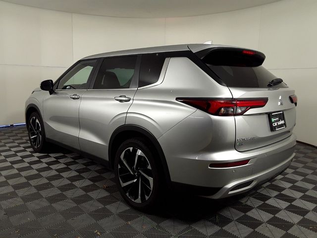 2023 Mitsubishi Outlander 