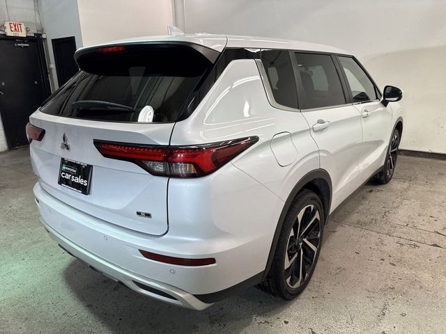 2023 Mitsubishi Outlander 