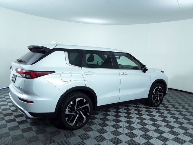 2023 Mitsubishi Outlander 