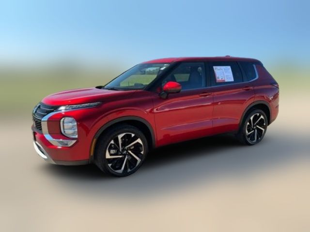 2023 Mitsubishi Outlander SE