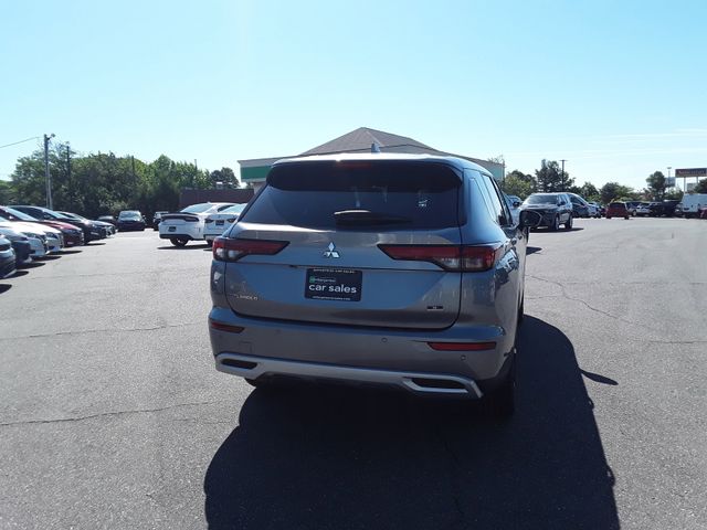 2023 Mitsubishi Outlander 