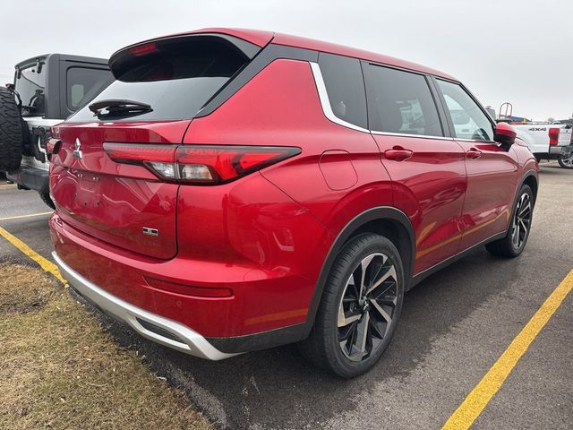 2023 Mitsubishi Outlander 