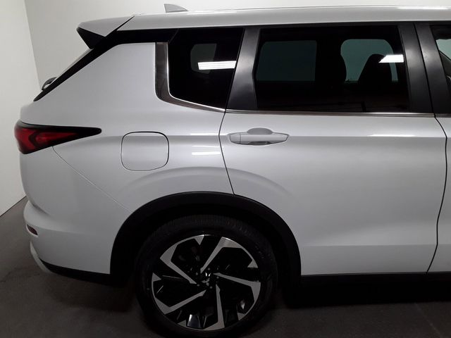 2023 Mitsubishi Outlander 