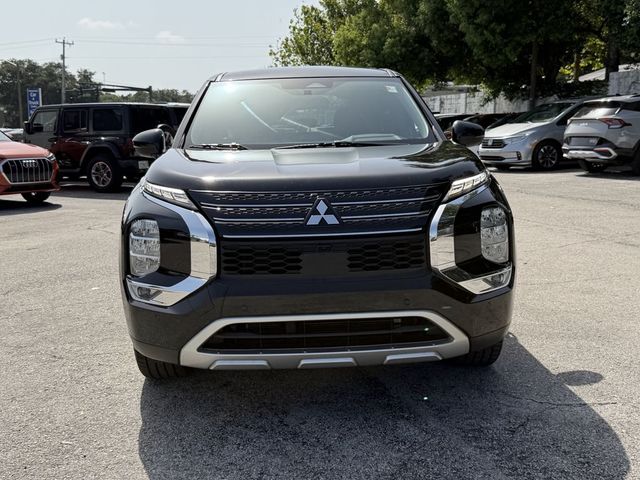 2023 Mitsubishi Outlander 