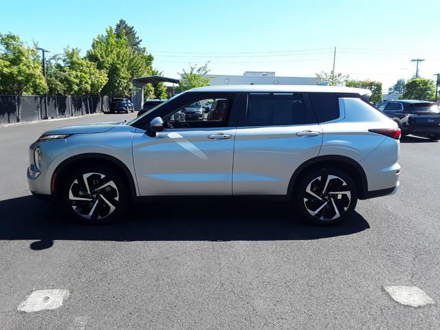 2023 Mitsubishi Outlander 