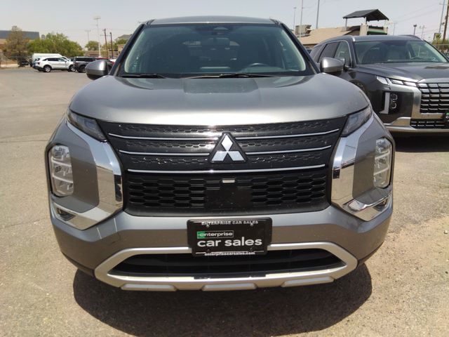 2023 Mitsubishi Outlander 