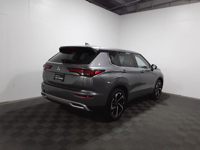 2023 Mitsubishi Outlander 