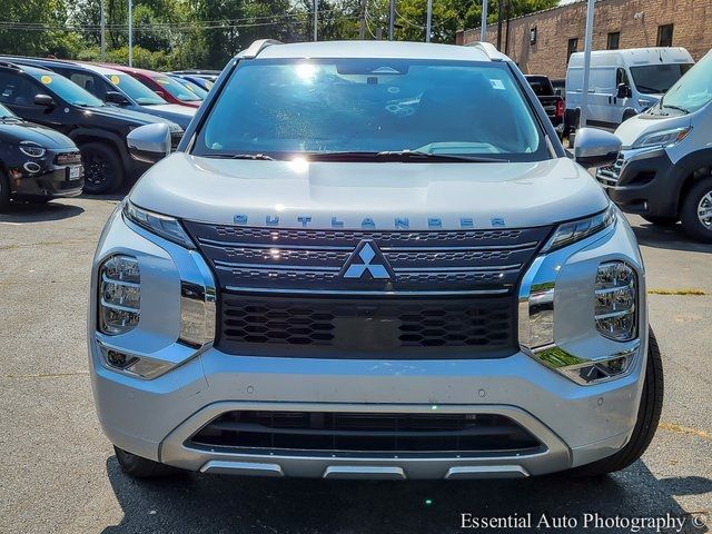 2023 Mitsubishi Outlander SEL