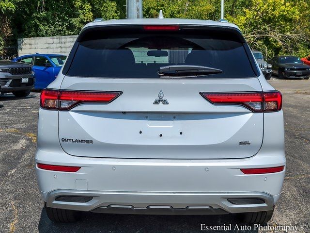 2023 Mitsubishi Outlander SEL