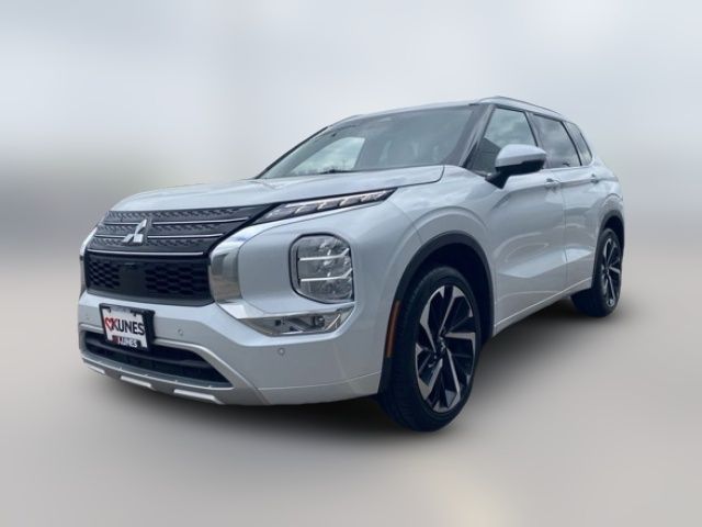 2023 Mitsubishi Outlander SEL