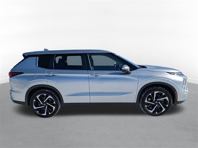 2023 Mitsubishi Outlander 