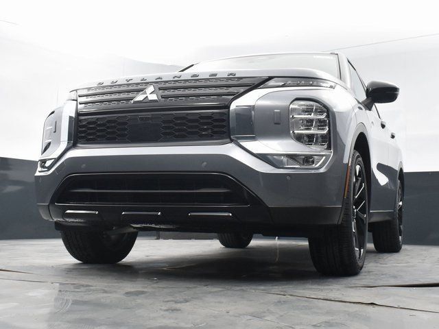 2023 Mitsubishi Outlander SE Black Edition