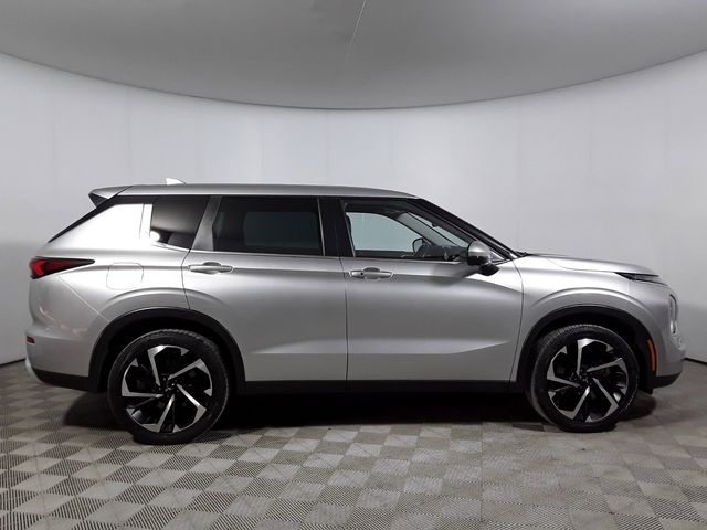 2023 Mitsubishi Outlander 