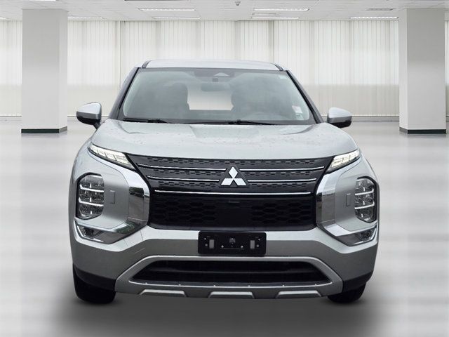 2023 Mitsubishi Outlander 