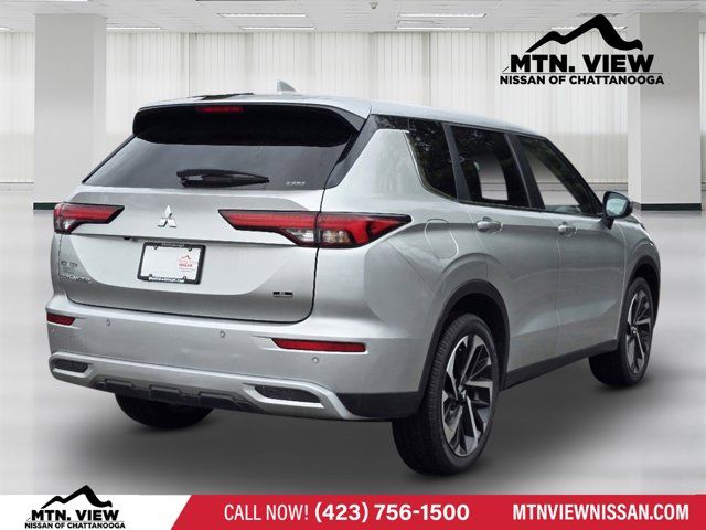 2023 Mitsubishi Outlander 