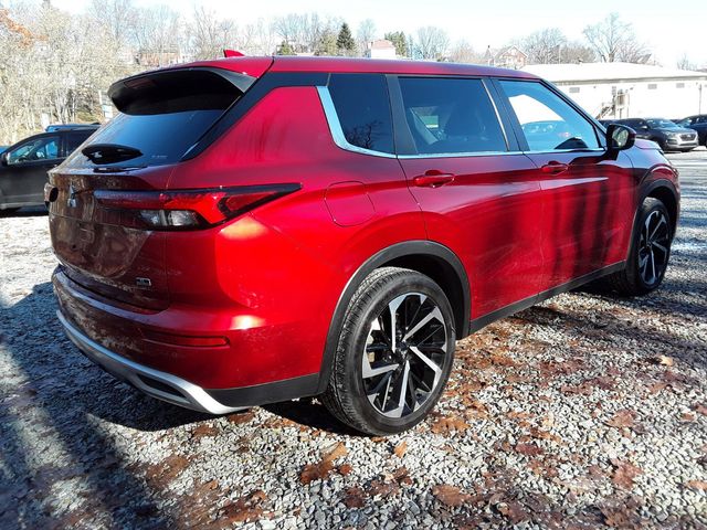 2023 Mitsubishi Outlander 