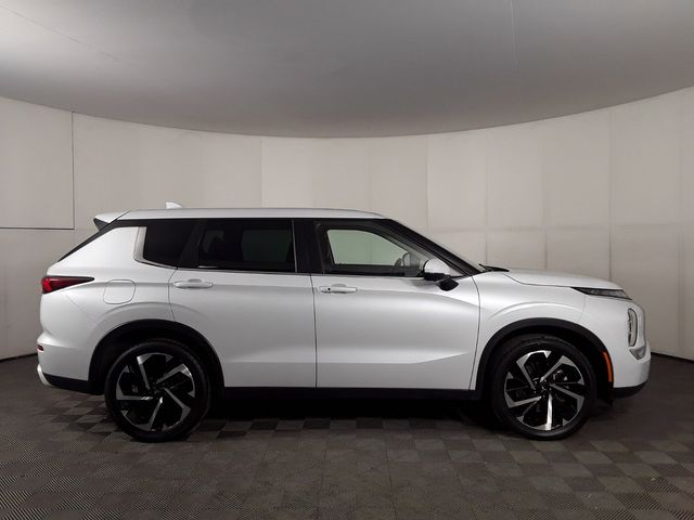 2023 Mitsubishi Outlander 