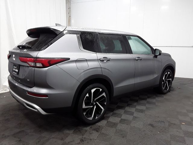 2023 Mitsubishi Outlander 