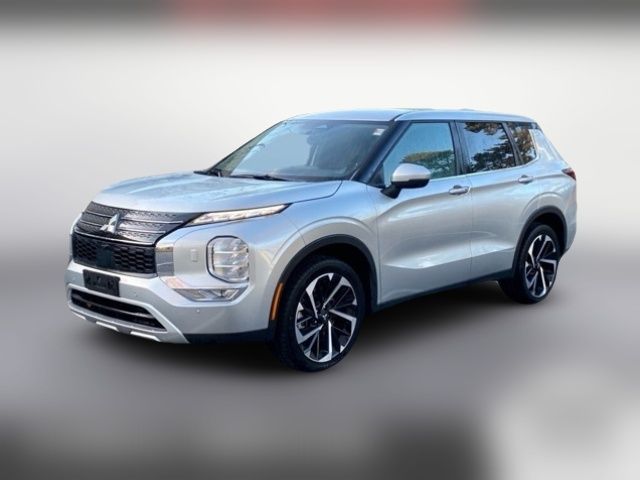 2023 Mitsubishi Outlander 