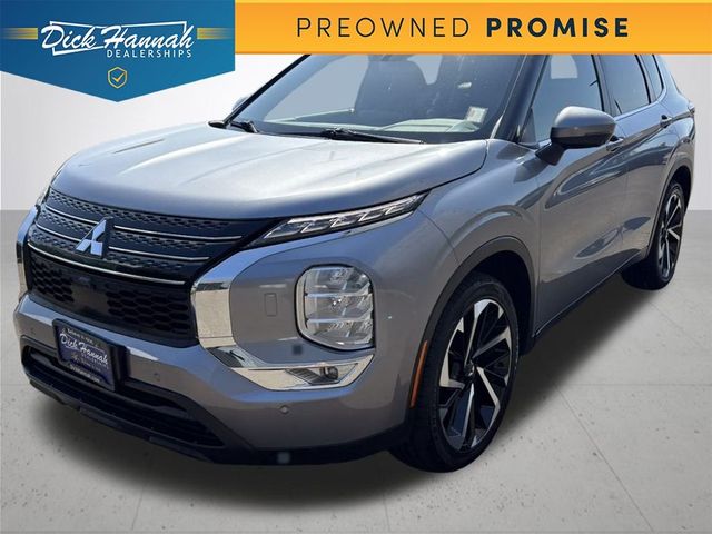 2023 Mitsubishi Outlander SE